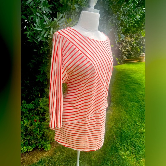 CHICO’S Striped Red and Cream Women's Top - Picture 2 of 8